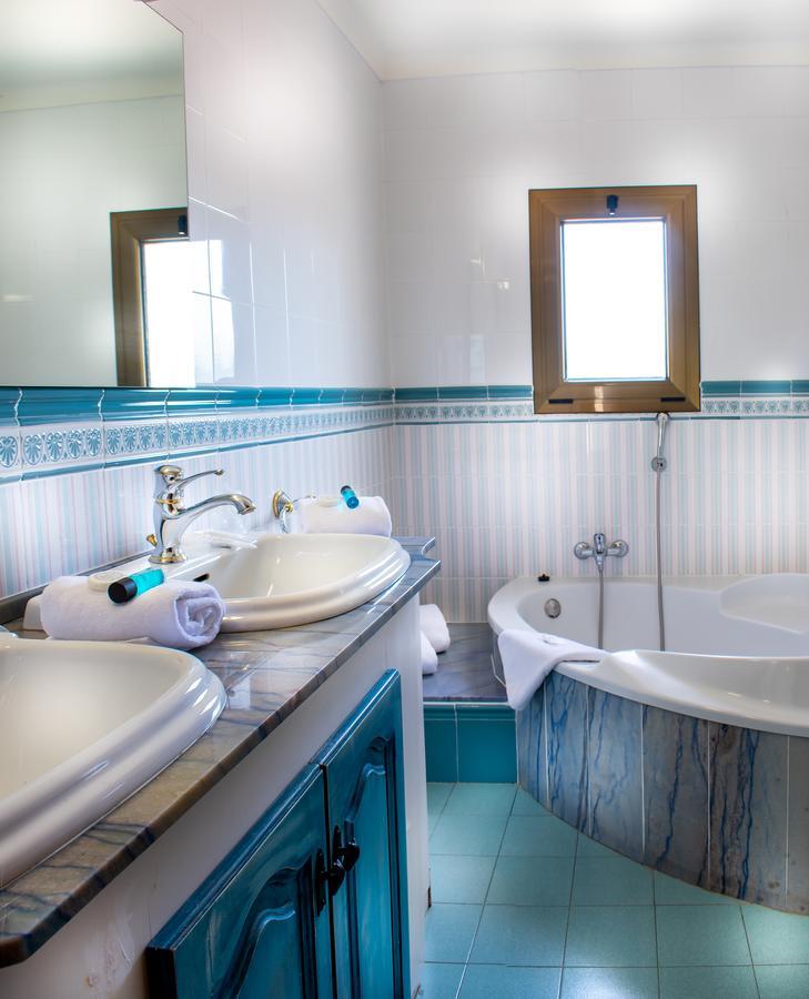 Hotel La Romarine Ramatuelle Eksteriør bilde