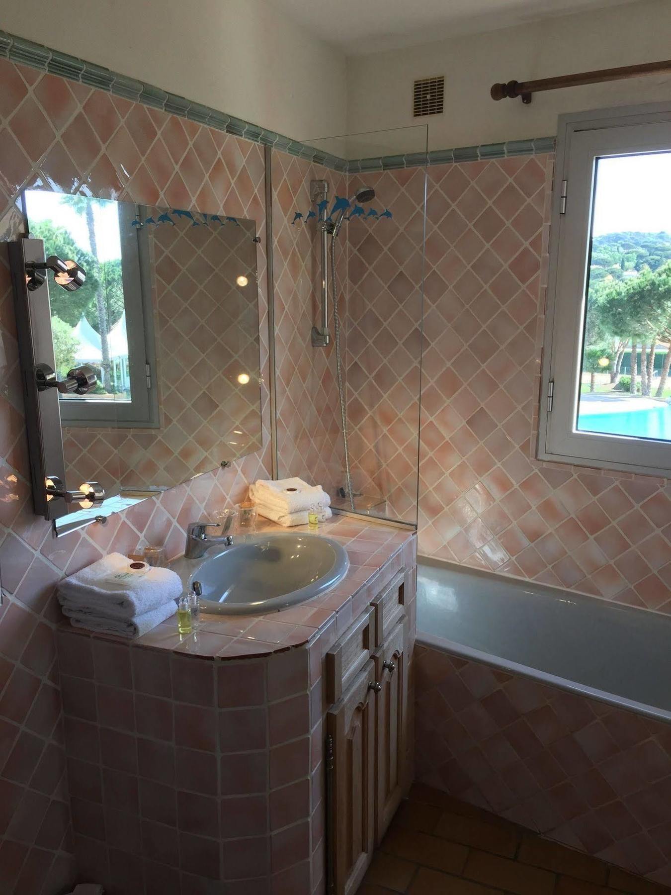 Hotel La Romarine Ramatuelle Eksteriør bilde